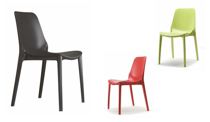Silla exterior de tecnopolímero con varios colores