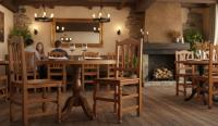 Silla restaurante madera