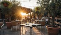Mesa económica para bares y restaurantes